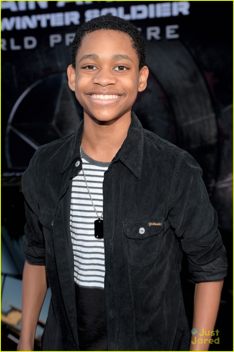 Kelli Berglund: 'Captain America: The Winter Solider' Premiere with China Anne McClain!