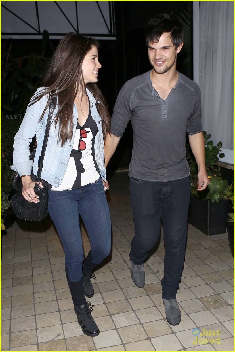 Taylor Lautner & Marie Avgeropoulos Hold Hands & Basically Make the Cutest Couple!