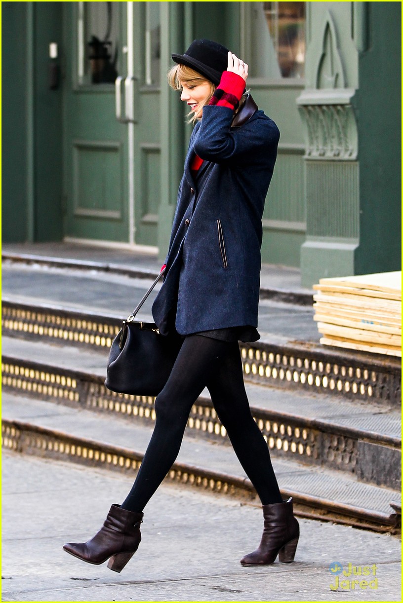 Hold On To Your Hat, Taylor Swift!