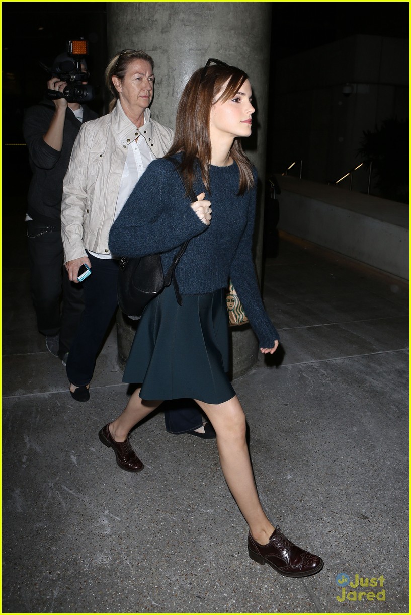 Emma Watson Makes Stylish Return to L.A. Ahead of 'Noah' Premiere