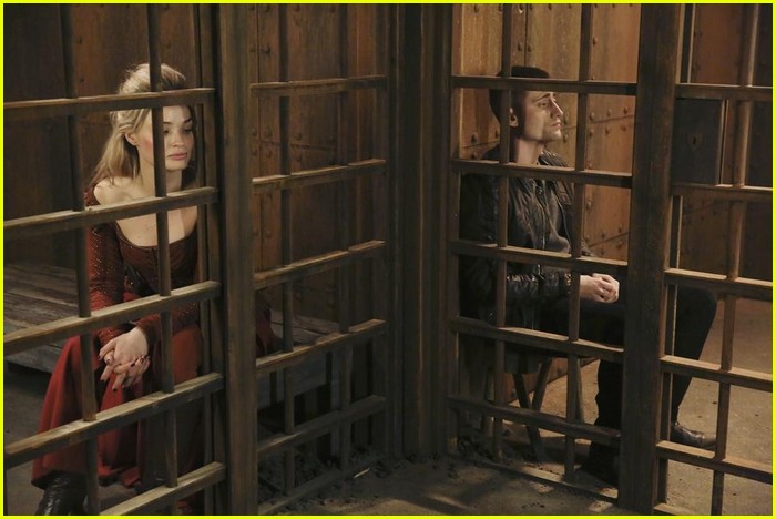 Sophie Lowe & Peter Gadiot Trash A Kitchen; Find Hidden Treasure in Tonight's 'Once Upon A Time in Wonderland' Return