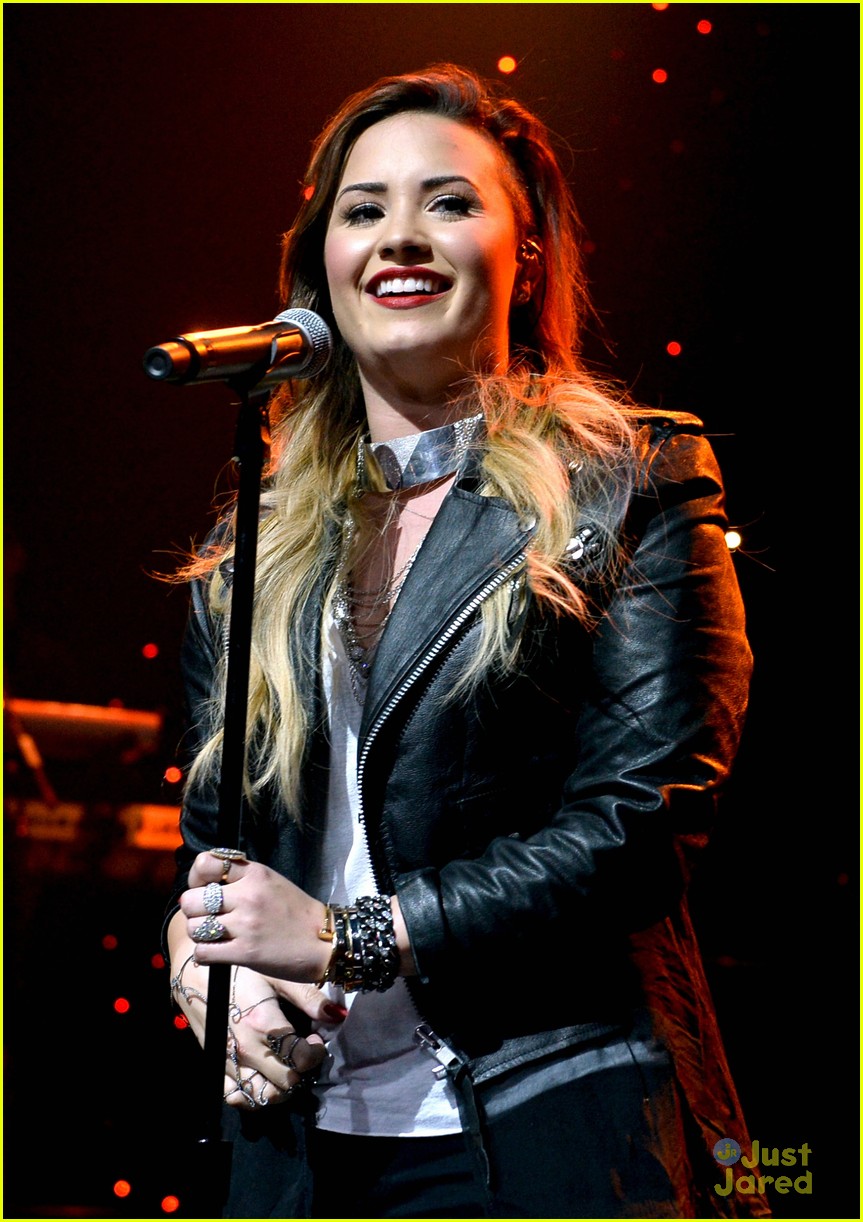 Demi Lovato Feels Like an 'Old Lady' After Rare Night of Clubbing