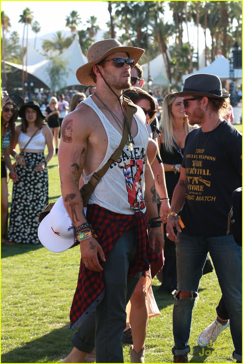 Ashley Greene and Boyfriend Paul Khoury Hang Out with Kellan Lutz at Coachella!