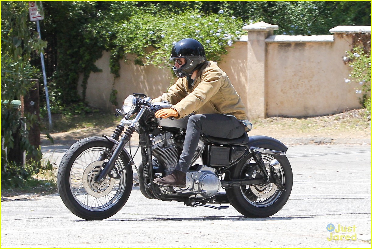 Harry Styles is One Hot Motorcycle Man!