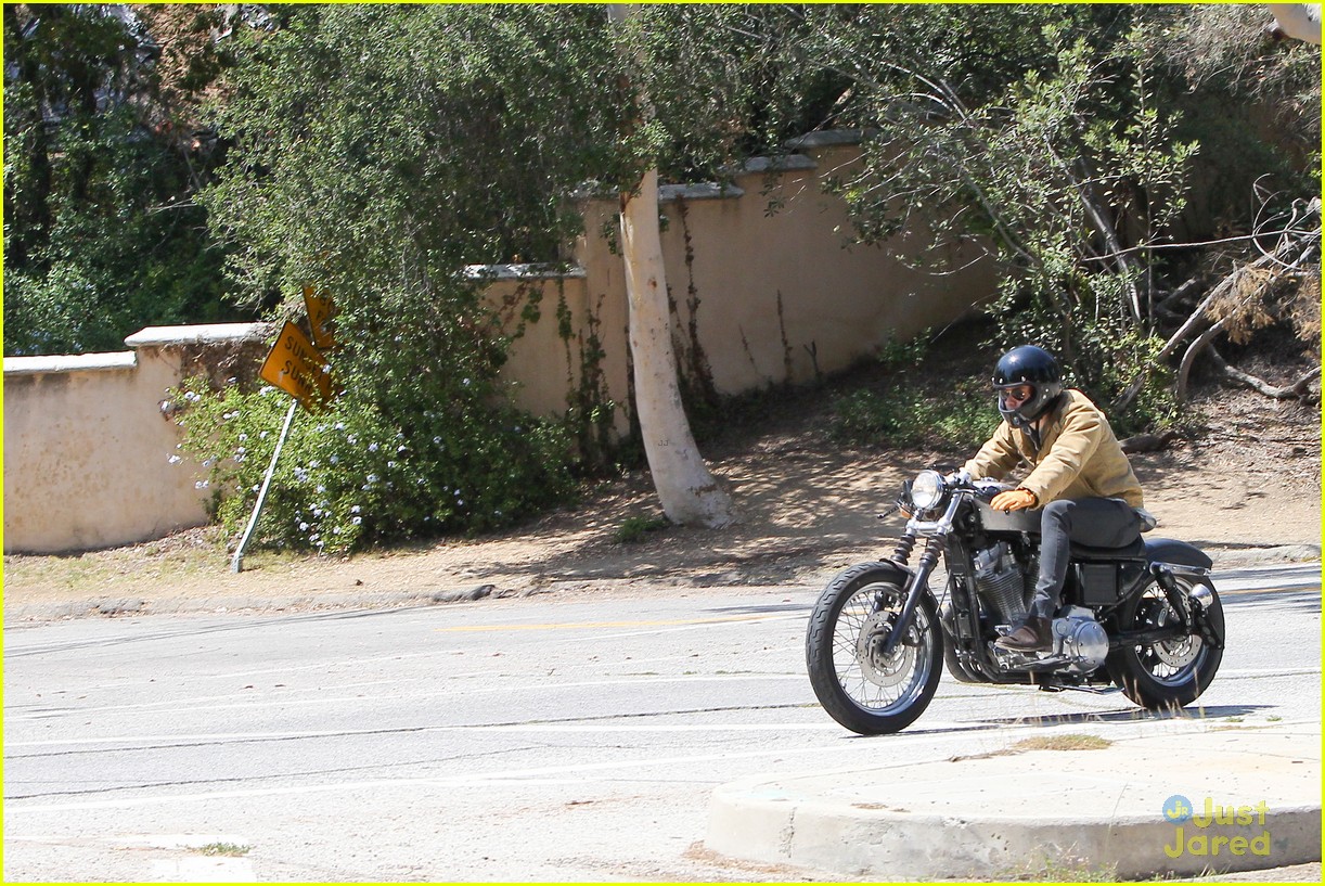 Harry Styles is One Hot Motorcycle Man!