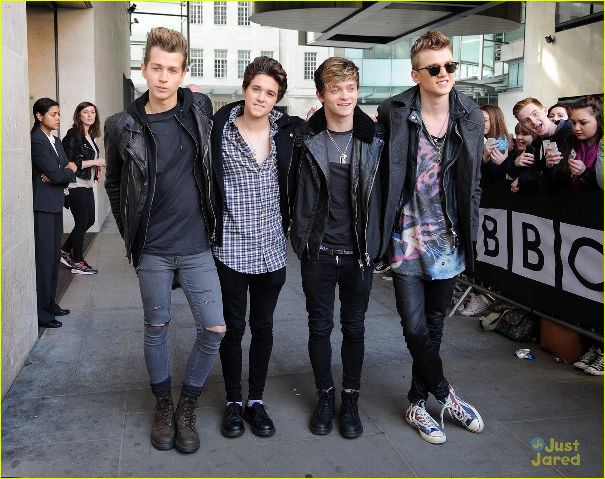 Listen To The Vamps' New Single 'Move My Way' NOW! (Lyrics Inside)