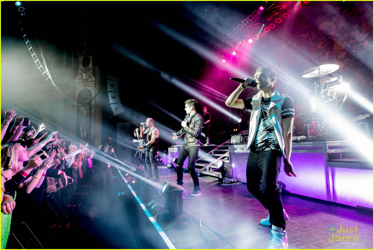 The Wanted Light Up Detroit Rock City