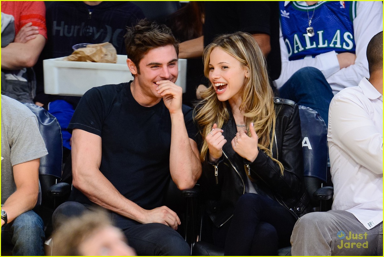 Zac Efron Attends Lakers Game with Halston Sage!
