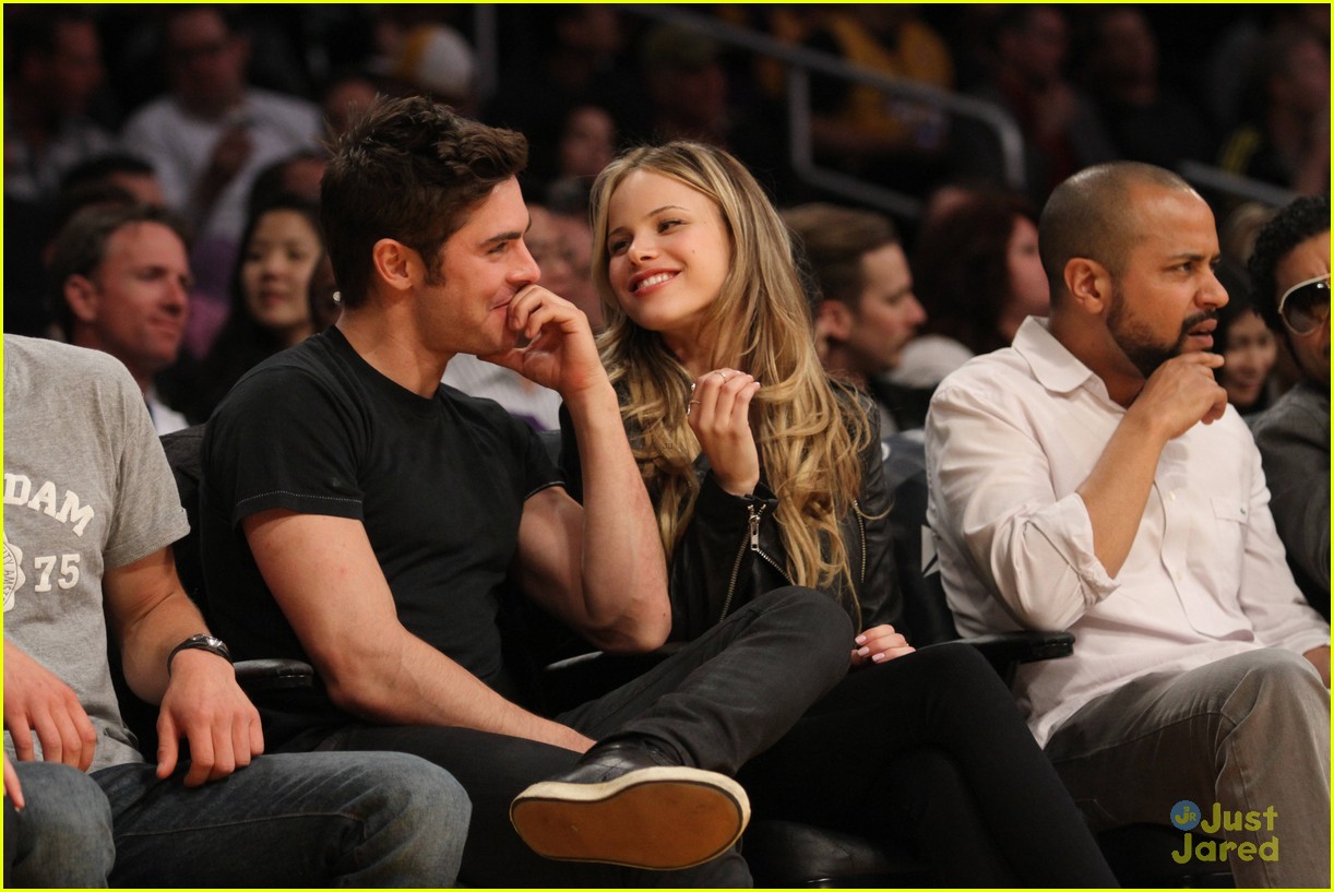 Zac Efron Attends Lakers Game with Halston Sage!
