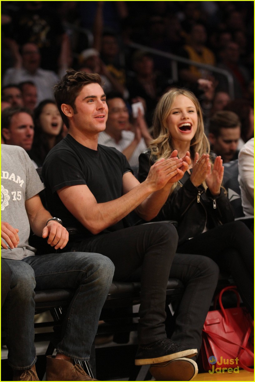 Zac Efron Attends Lakers Game with Halston Sage!