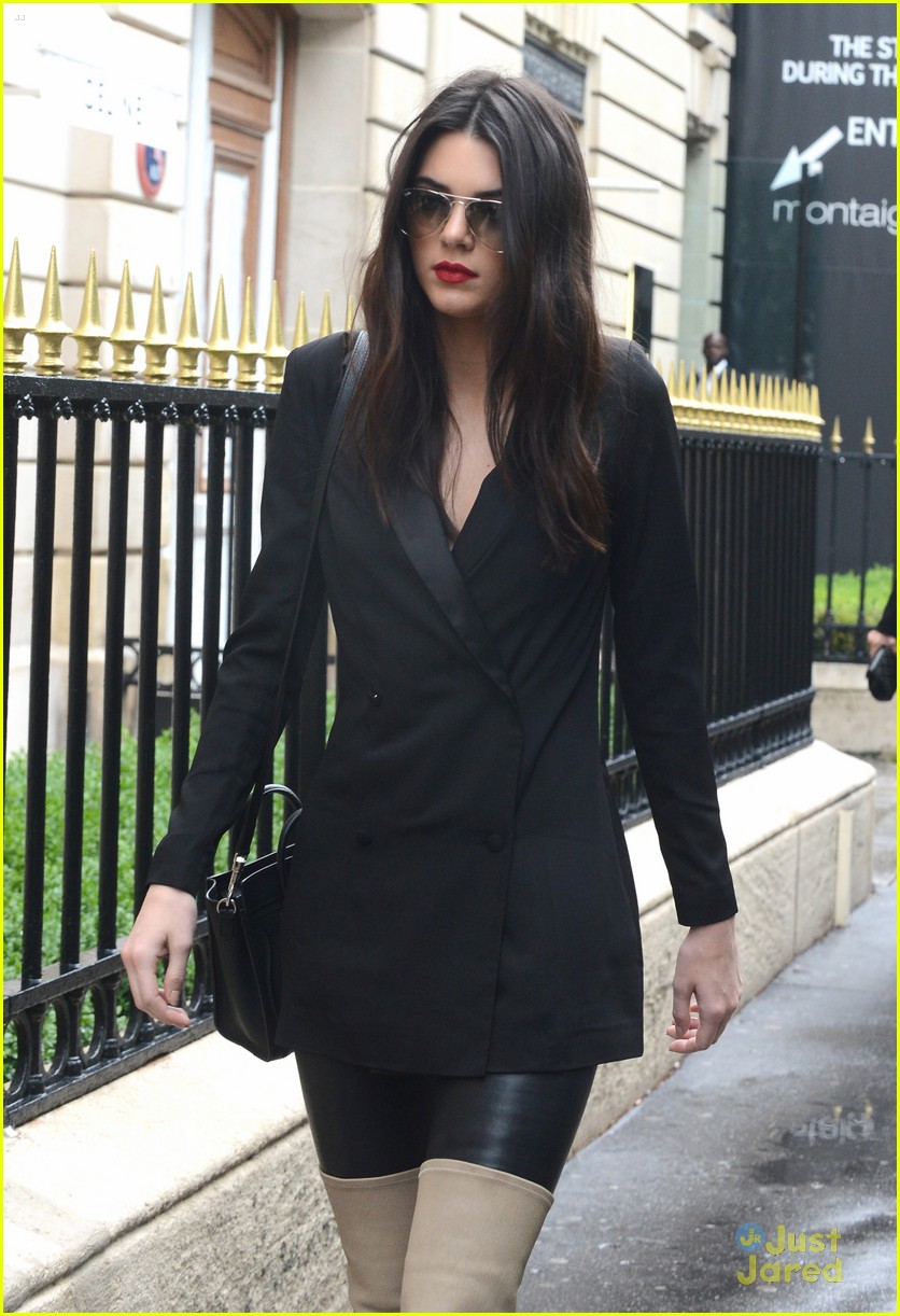 Kylie Jenner's Family Does Not Like Her Blue Hair