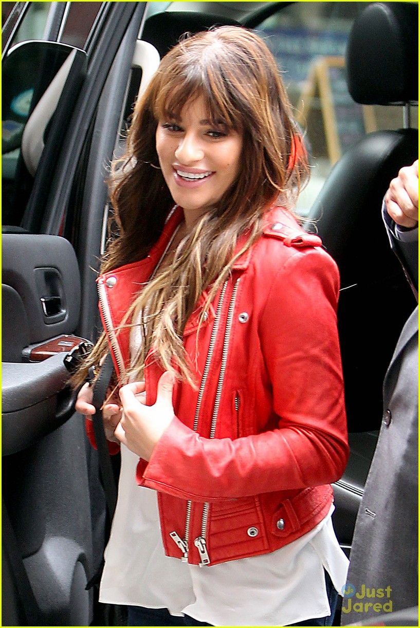 Lea Michele Recalls Meeting Idol Barbra Streisand in 'Brunette Ambition'