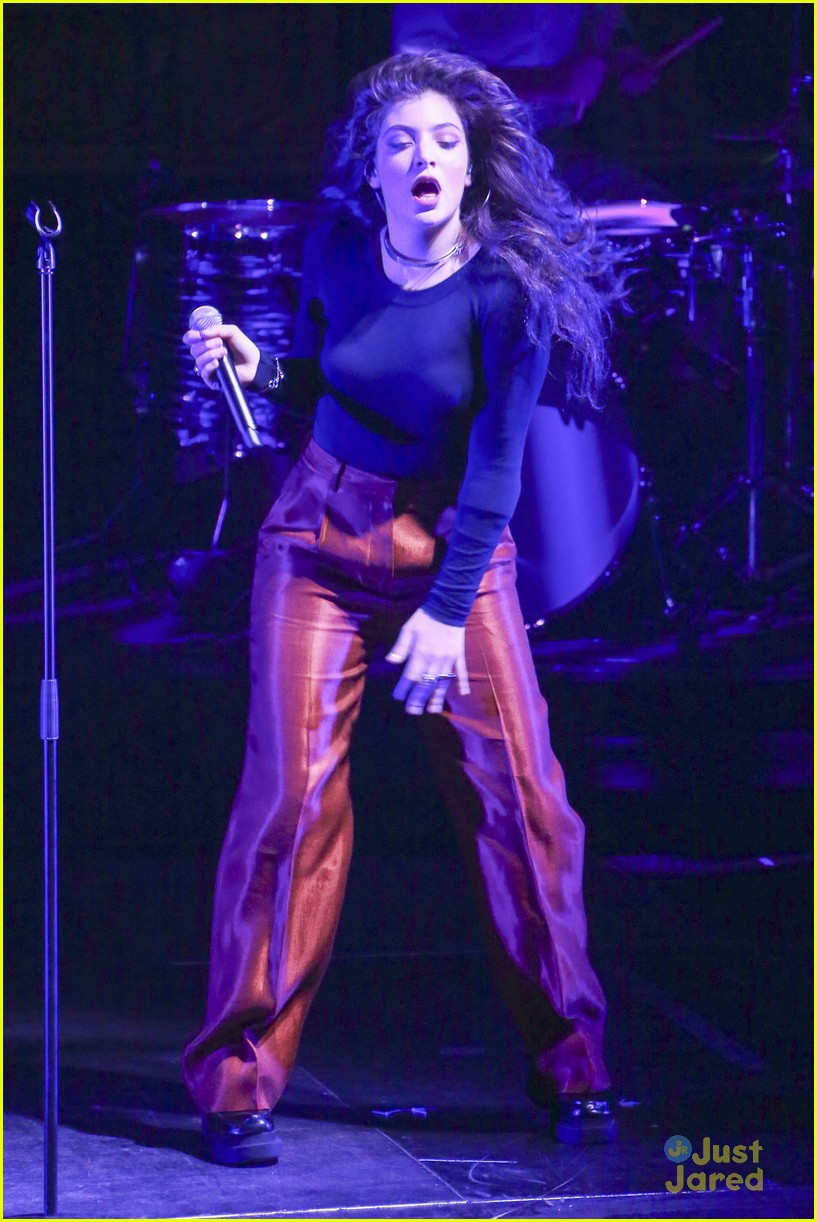 Lorde Announces New Australian Tour Dates
