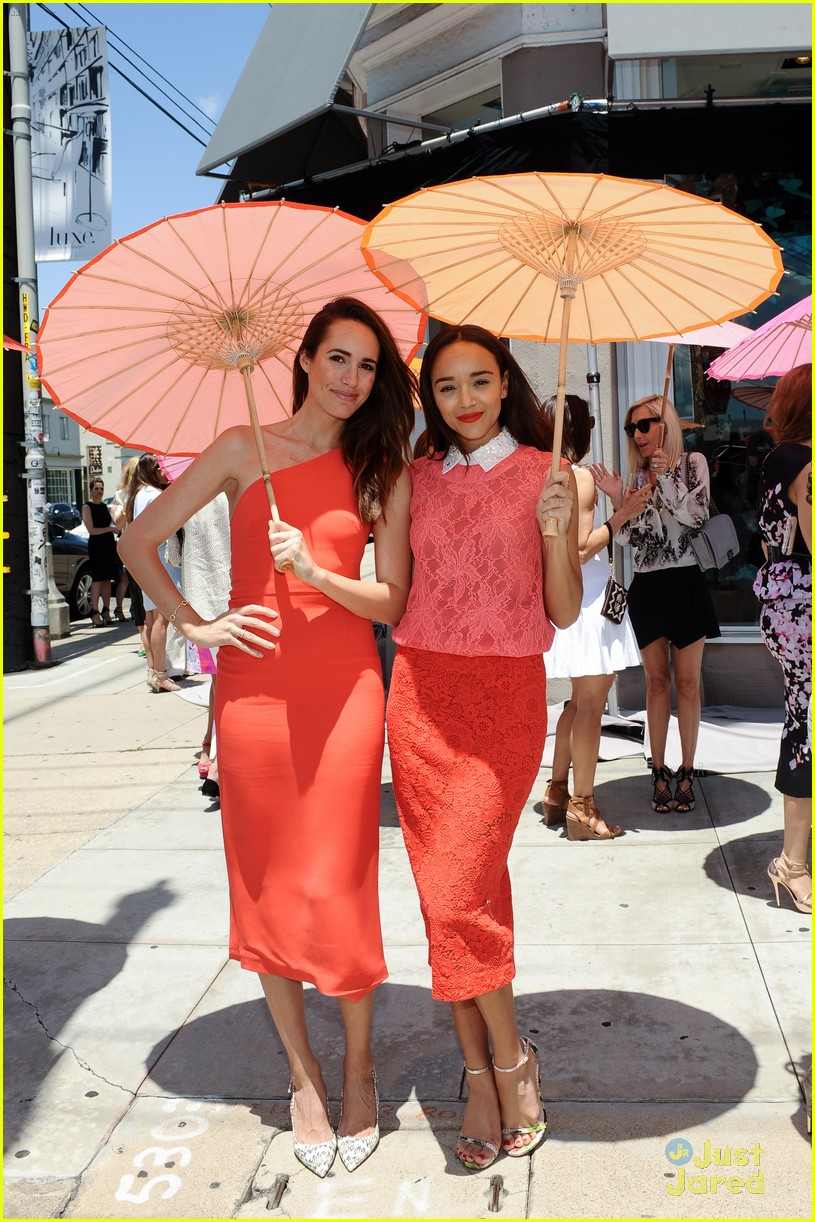 Ashley Madekwe Matches the Flowers at Monique Lhuillier Luncheon!