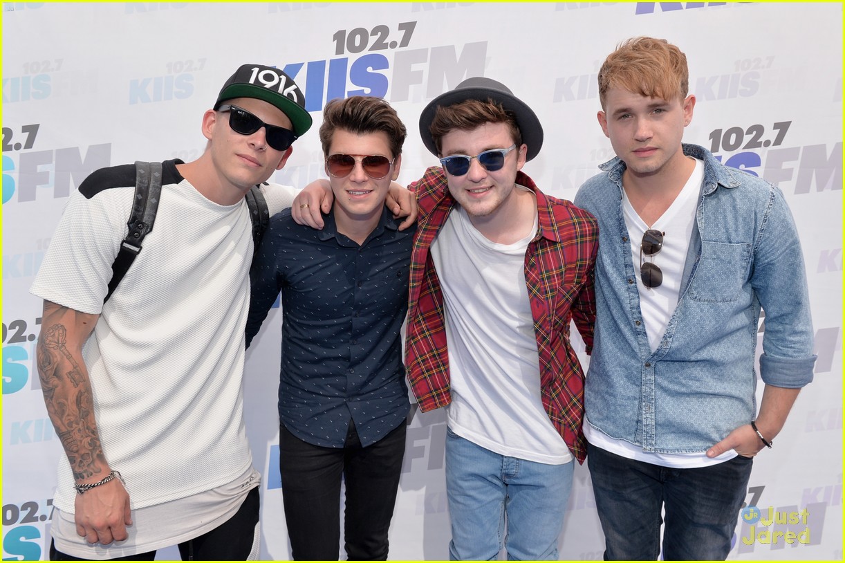 R5 & Rixton Play On at Wango Tango 2014