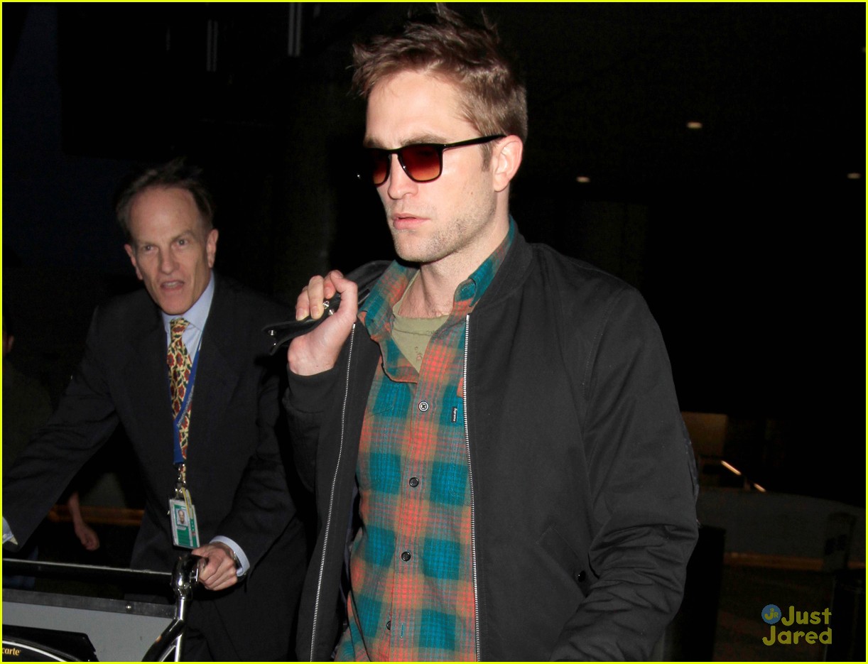 Robert Pattinson: I Have a Fear of Missing Out