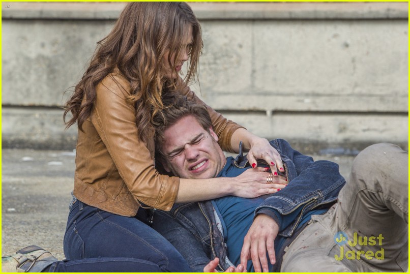 'Star-Crossed' Series Finale Airs Tonight!