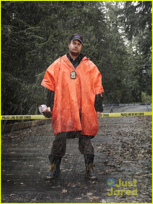 Thomas Dekker: First Look 'Backstrom' Trailer - Watch Now!