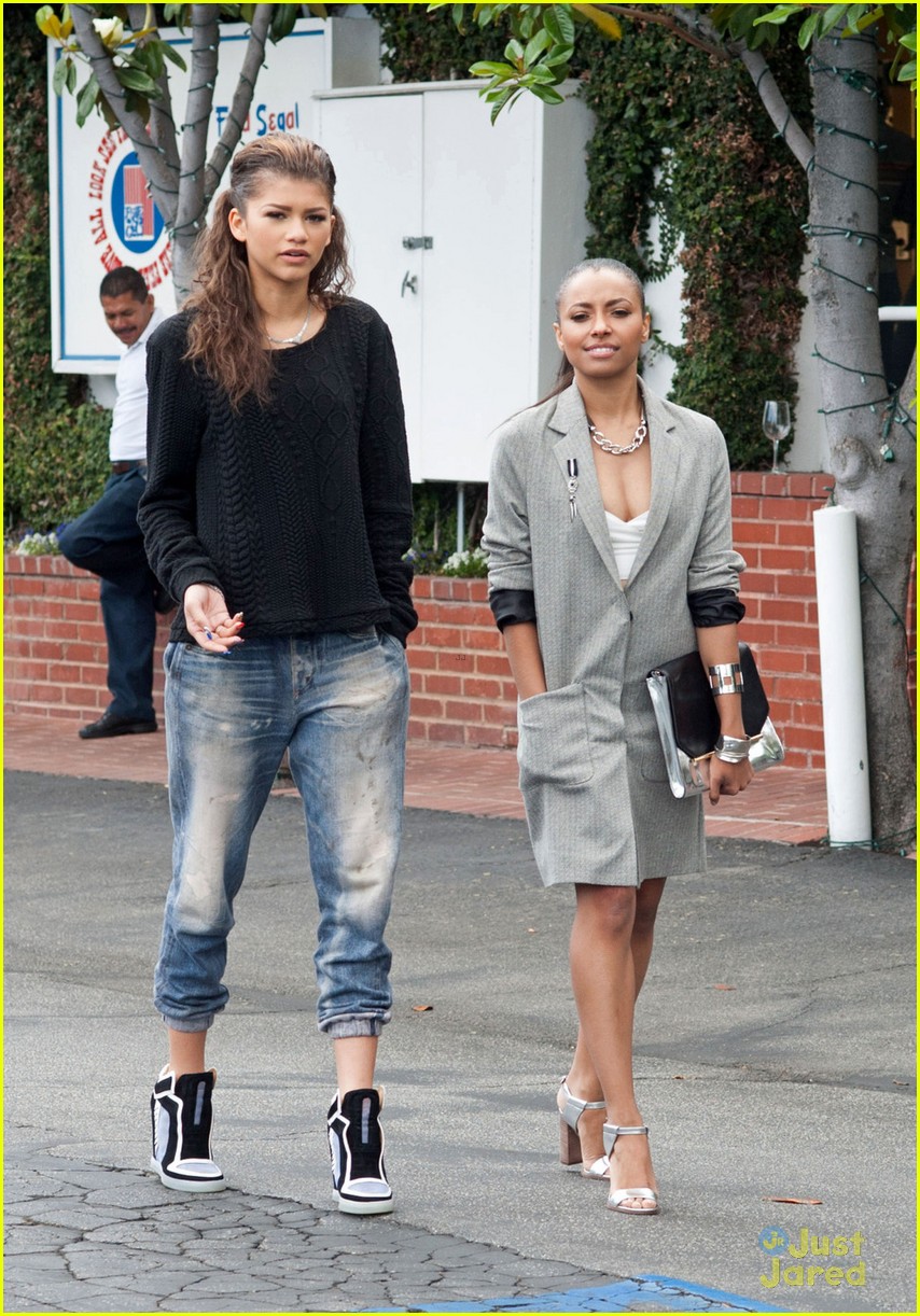 Zendaya & Kat Graham Are Shopping BFF's!