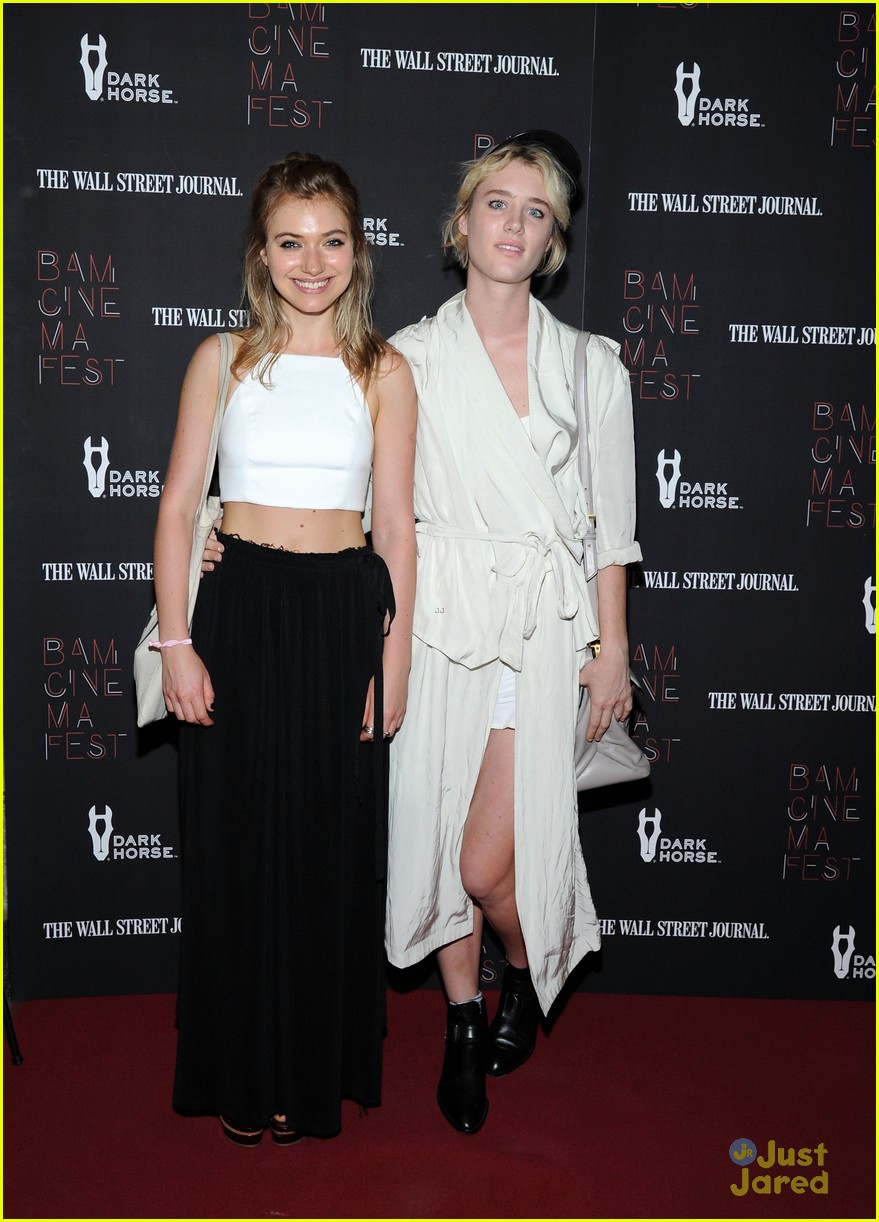 Imogen Poots & Mackenzie Davis Pair Up at 'Boyhood' Opening Night in NYC