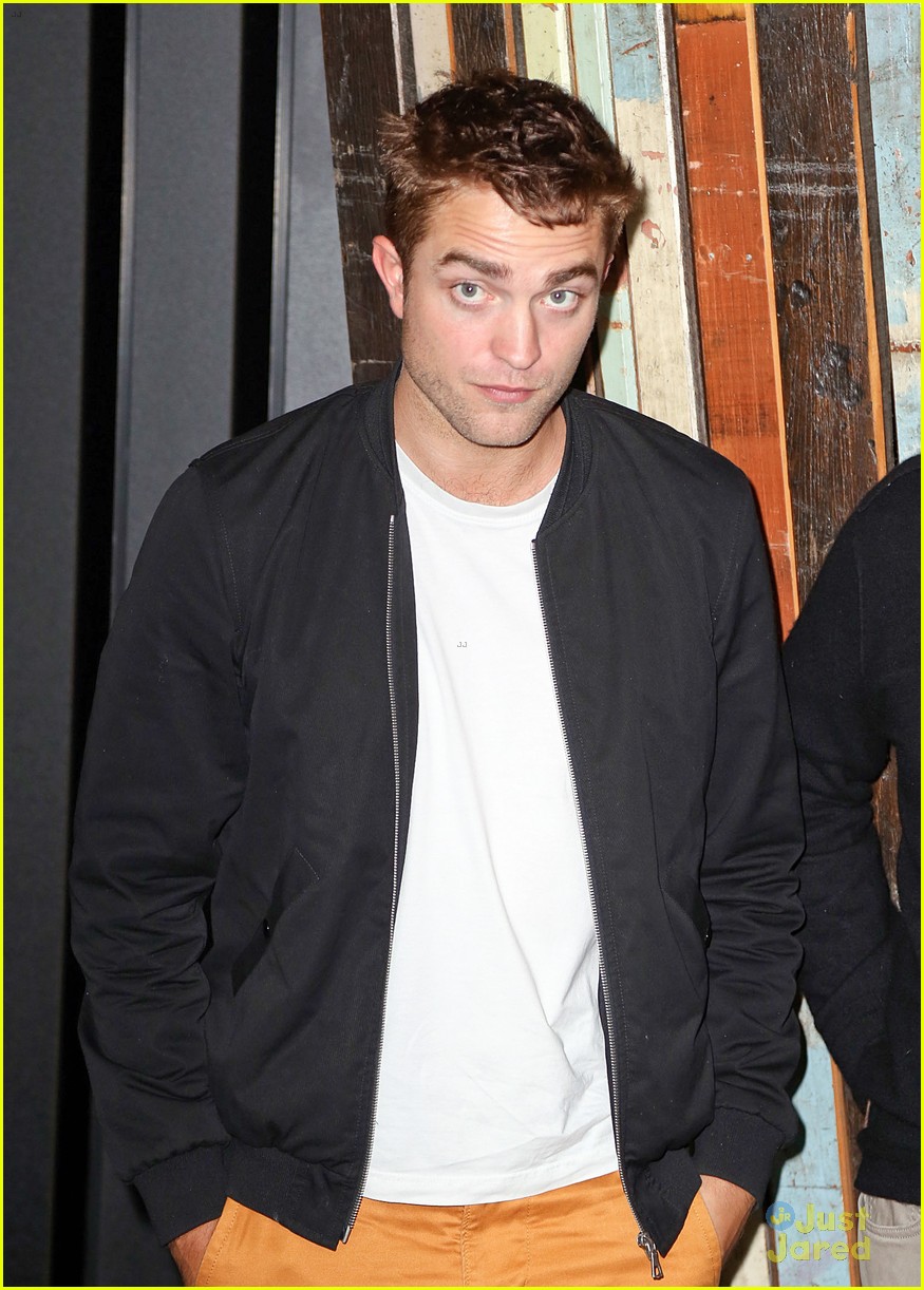 Robert Pattinson Attends 'The Rover' Photo Call in Sydney
