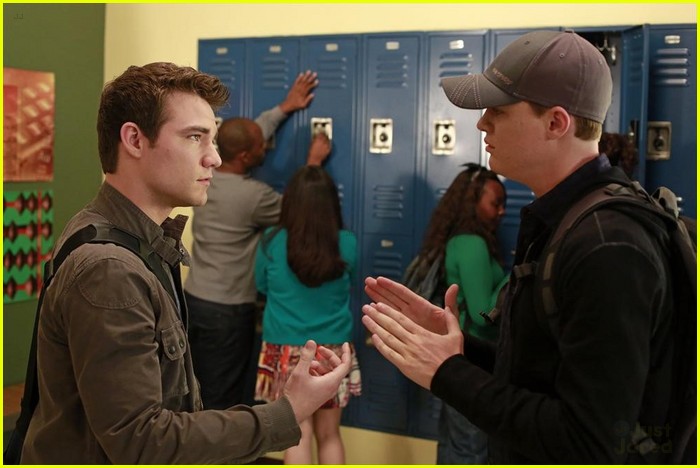 Just One More Week Until 'Switched At Birth' Returns - See More Summer Premiere Pics!