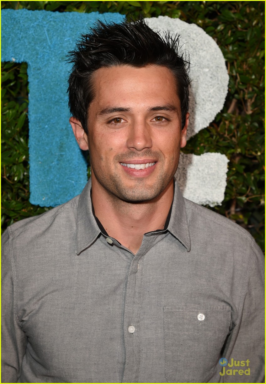 'One Tree Hill' Alums Stephen Colletti & Robert Buckley Reunite at Take-Two E3 Kickoff Party