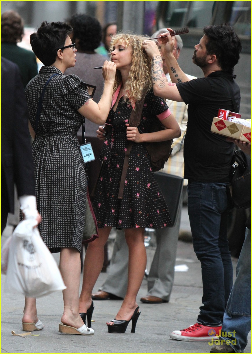 Juno Temple Makes 'Rock 'N Roll' Music in New York City