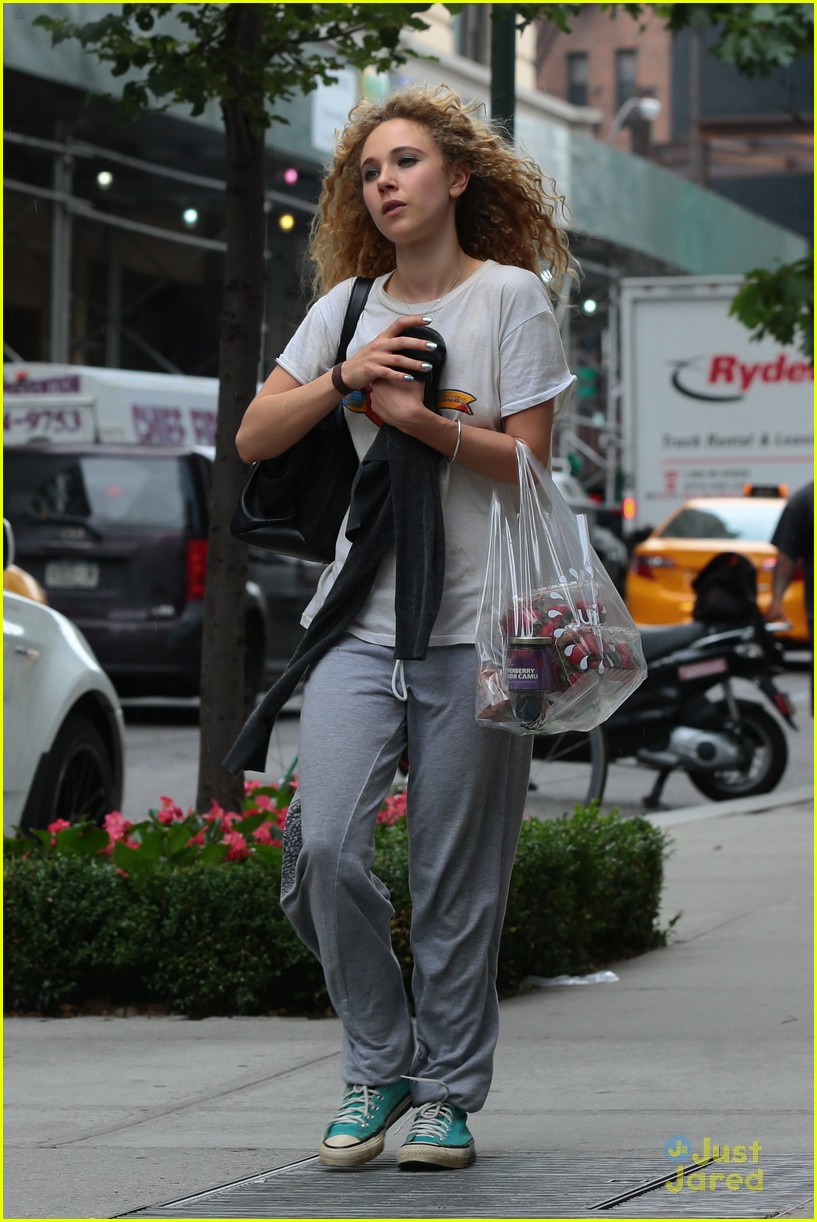 Juno Temple Makes 'Rock 'N Roll' Music in New York City