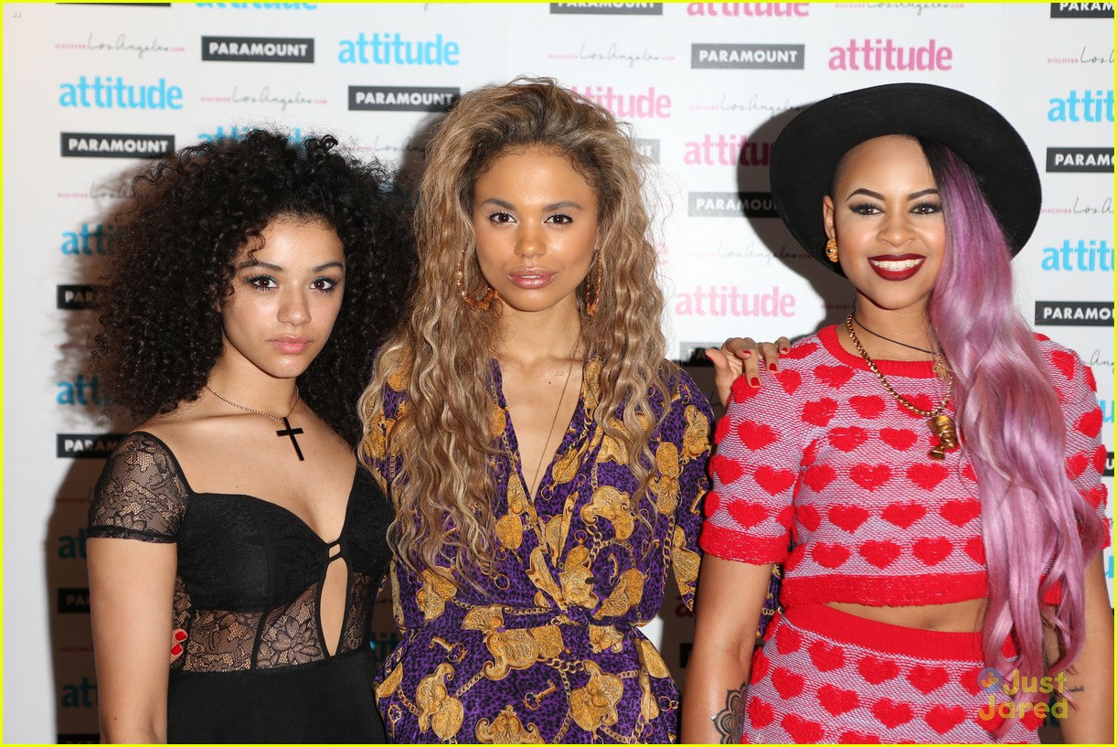 Ella Eyre & Neon Jungle Show Some 'Attitude' At Hot 100 Party
