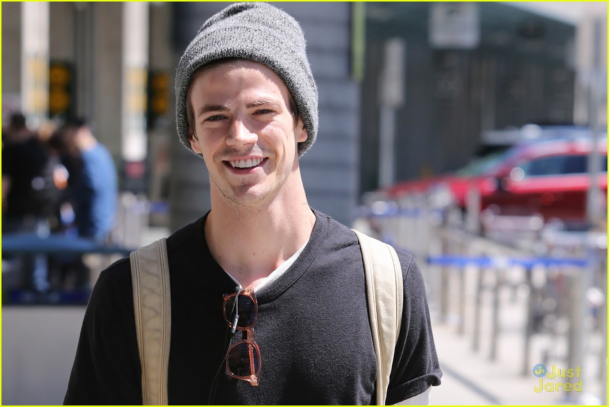 Grant Gustin Is Back In Vancouver In A 'Flash' After Comic-Con