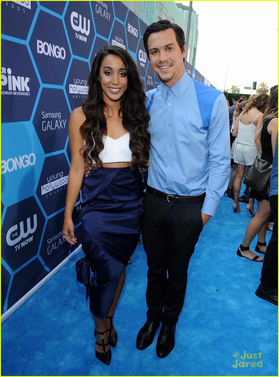 Alex & Sierra Were 'Fangirling' At The Young Hollywood Awards 2014