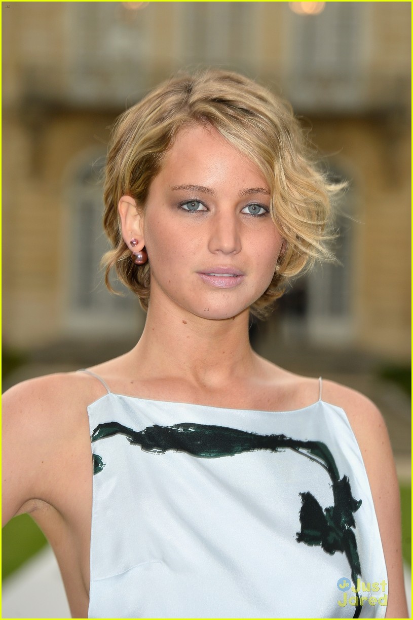Jennifer Lawrence & Emma Watson Look So Chic for Christian Dior Show in Paris!