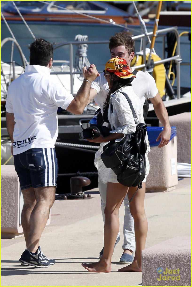Zac Efron Hits the High Seas in Italy with Michelle Rodriguez!