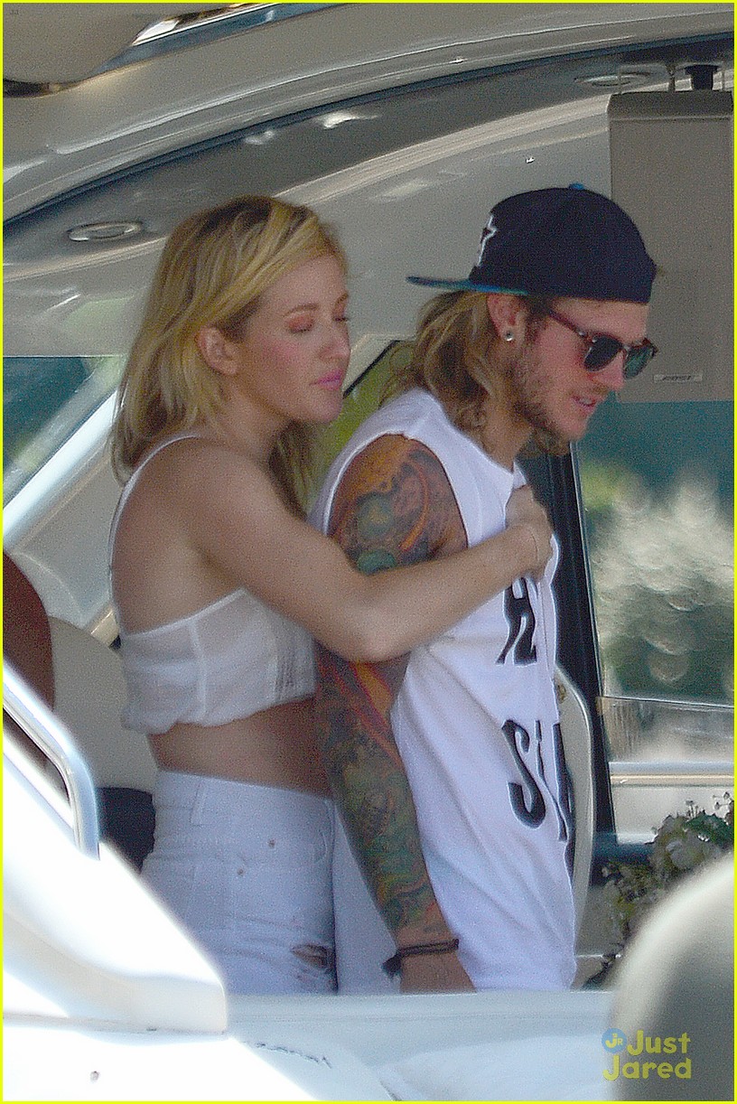 Ellie Goulding Flaunts Bikini Bod While Cozying Up to Dougie Poytner in Ibiza