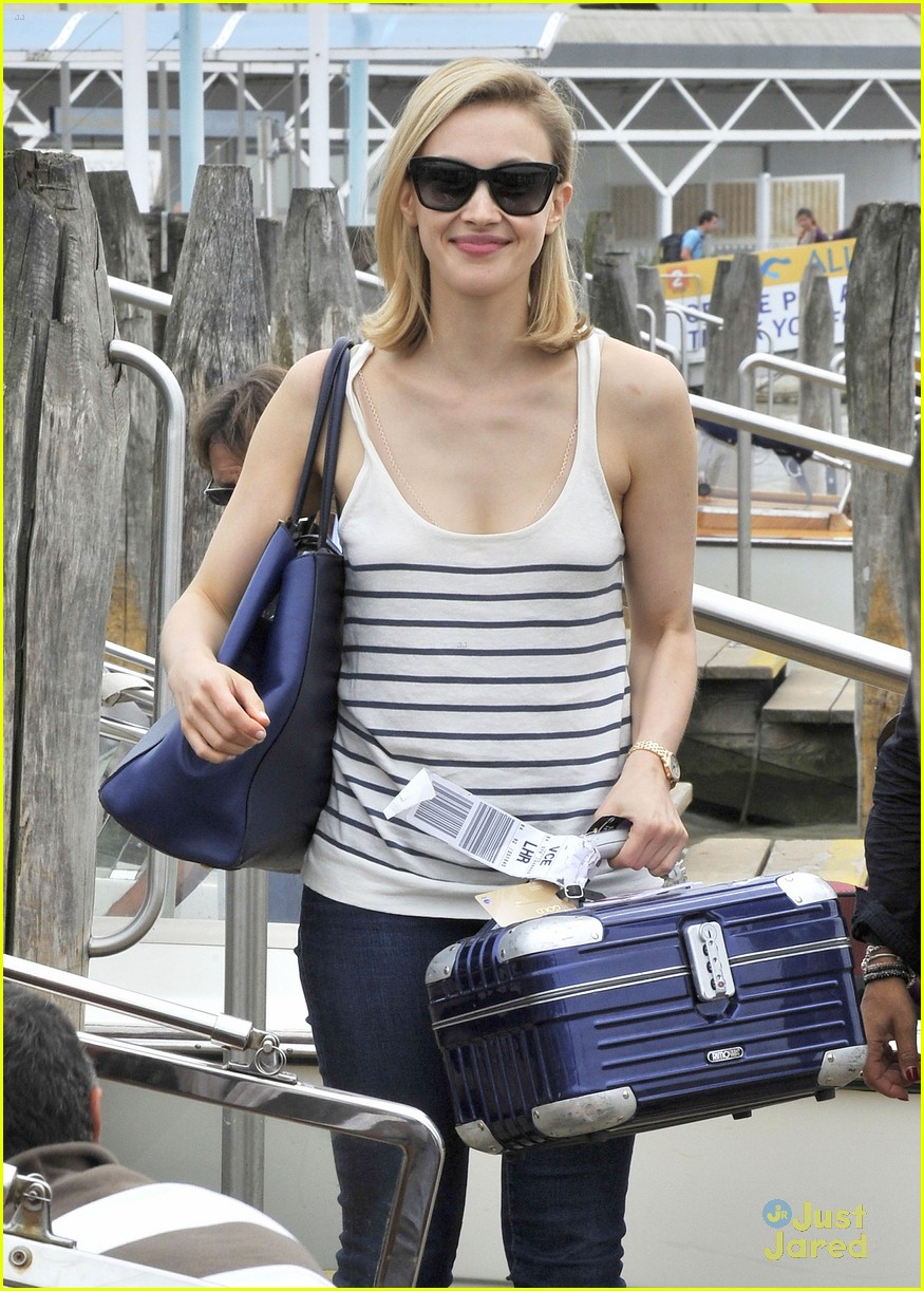 Sarah Gadon Kissed Luke Evans For 10 Hours For 'Dracula Untold'