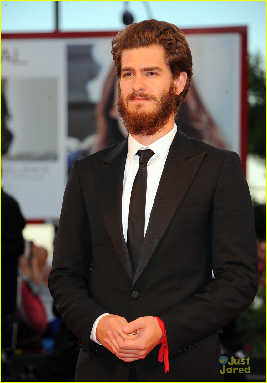 Emma Stone Sits Behind Andrew Garfield at '99 Homes' Venice Film Festival Premiere