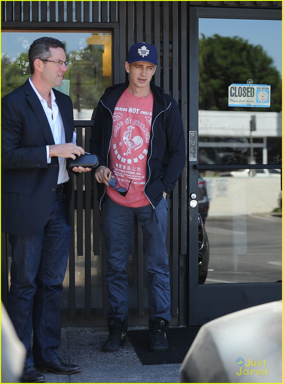 Hayden Christensen Spices Things Up with a Sriracha Sauce T-Shirt
