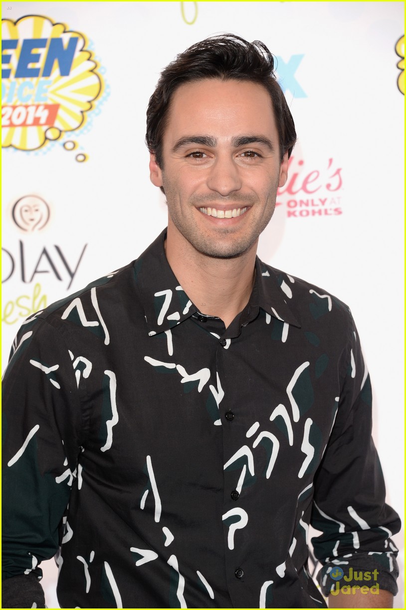 Chasing Life's Haley Ramm, Aisha Dee & Richard Brancatisano Bring Life To Teen Choice Awards 2014