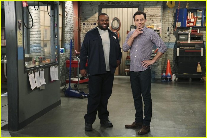 Josh Gets Gabi A New Car in 'Young & Hungry' & She Doesn't Want It?! Give It To Us!