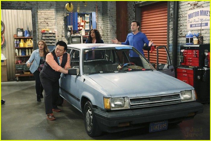 Josh Gets Gabi A New Car in 'Young & Hungry' & She Doesn't Want It?! Give It To Us!