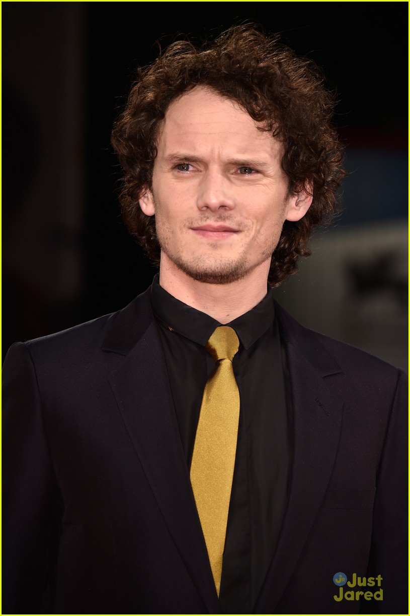 Alexandra Daddario & Ashley Greene Premiere 'Burying The Ex' In Venice with Anton Yelchin