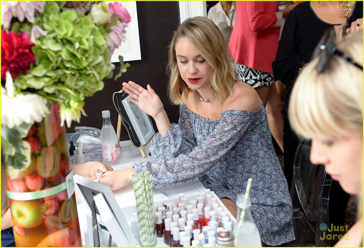 Becca Tobin Makes First Public Appearance at NYFW After Boyfriend's Tragic Death