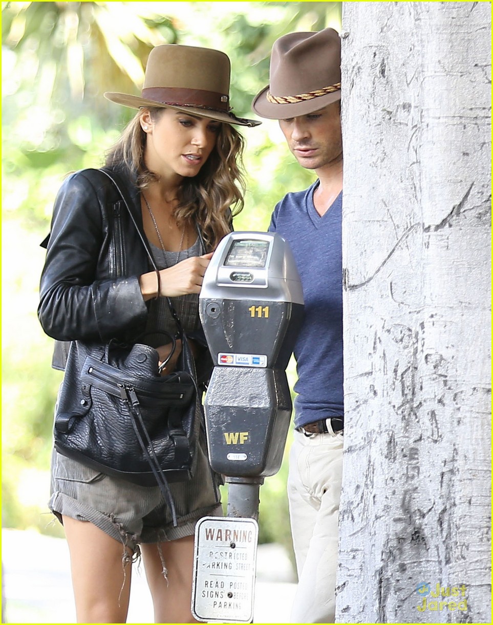 Ian Somerhalder & Nikki Reed Hold Hands & Kiss During Joan's on Third Lunch