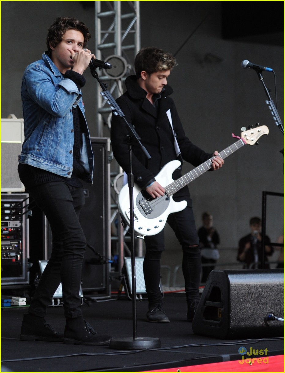 The Vamps To Play at Radio 1 Teen Awards 2014