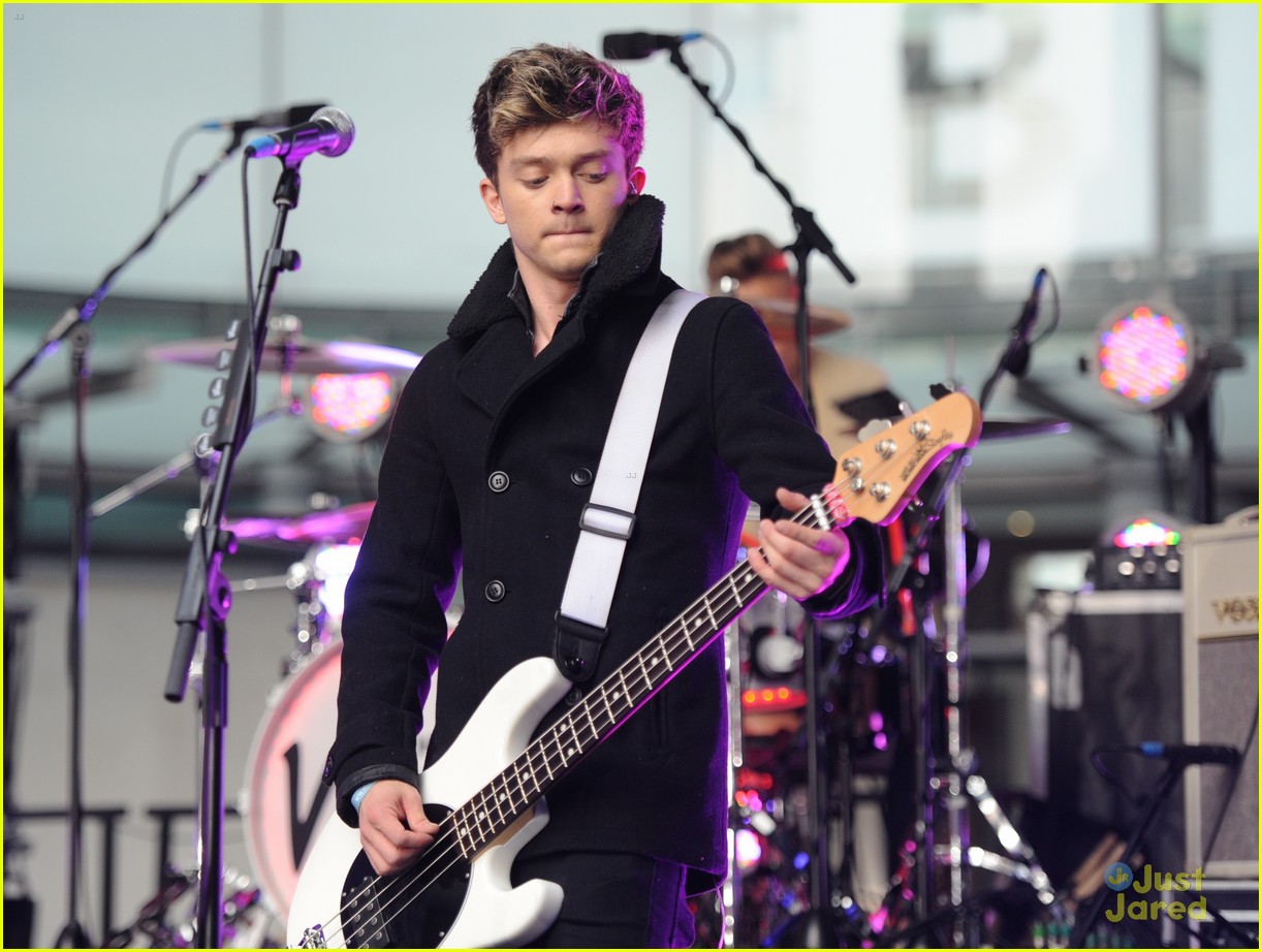 The Vamps To Play at Radio 1 Teen Awards 2014