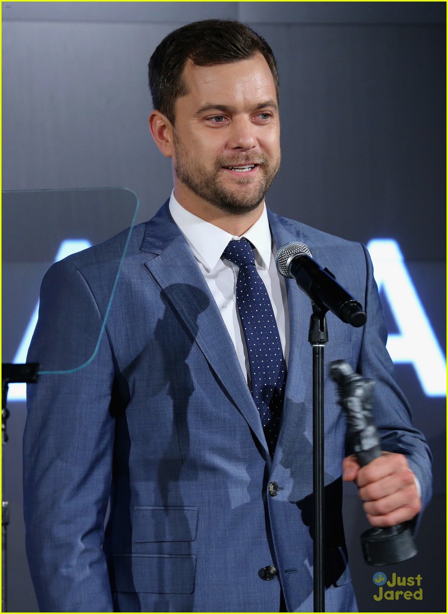 Andrew Garfield Looks So Sleek at GQ Gentlemen's Ball