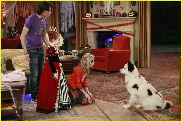 Get A Sneak Peek of Tonight's Halloween 'Dog With A Blog'!