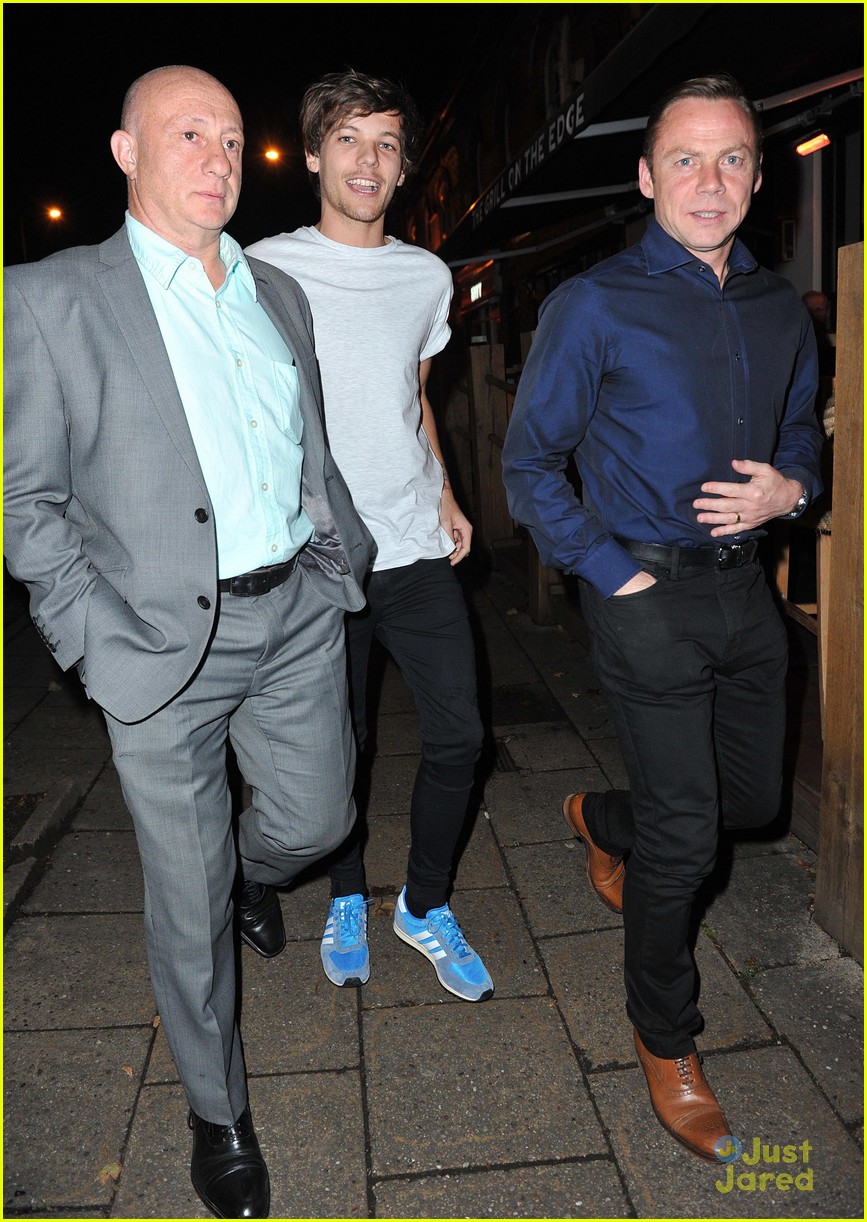 One Direction's Louis Tomlinson & Harry Styles Enjoy The Night Out In Separate Countries