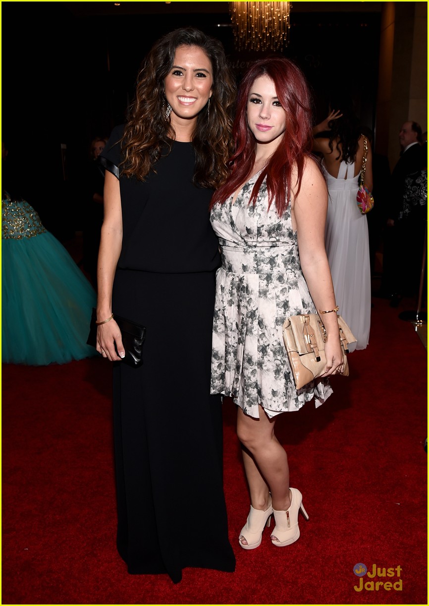 Jillian Rose Reed & DWTS' Peta Murgatroyd Step Out For Carousel Of Hope 2014